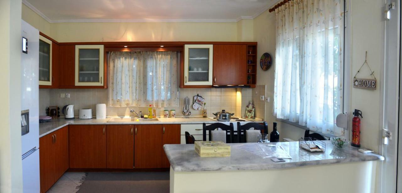 Thesshouse Pefka Fk Apartment Thessaloniki Exterior photo
